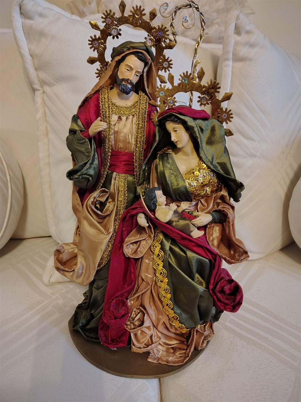 Holy Family Nativity Figurine Mary Joseph Green Red Gold Robes Halos